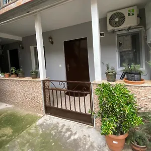 Rusudana's House Апартаменты Тбилиси