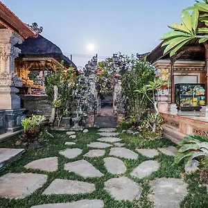 kanaka-house-ubud.ubudhotelsnow.com/
