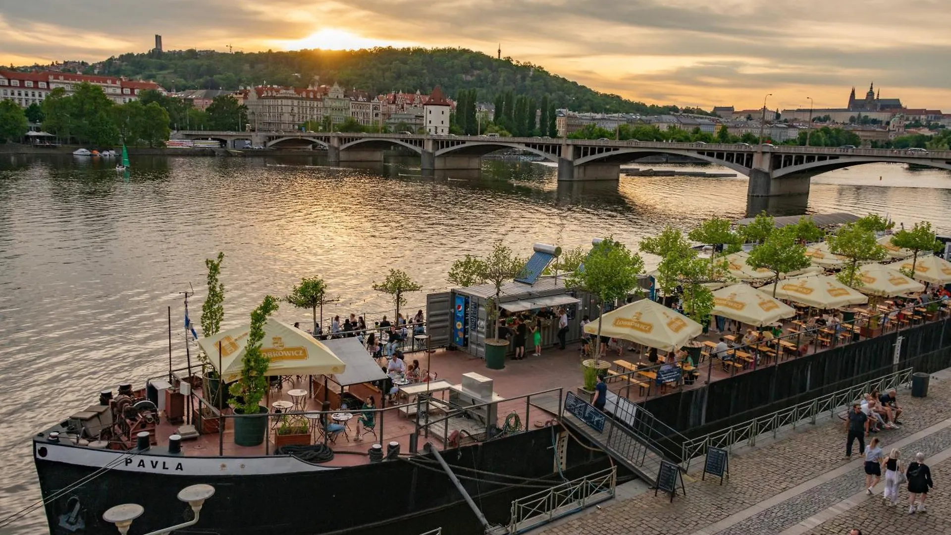 Cozy Homestay At Prague Main Station Czech Republic